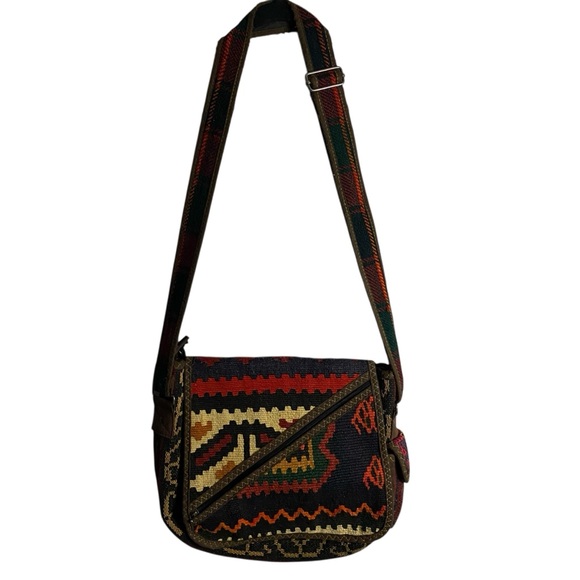 Handbags - Vintage Multicolor Patterned Wool Knit Shoulder Crossbody Bag